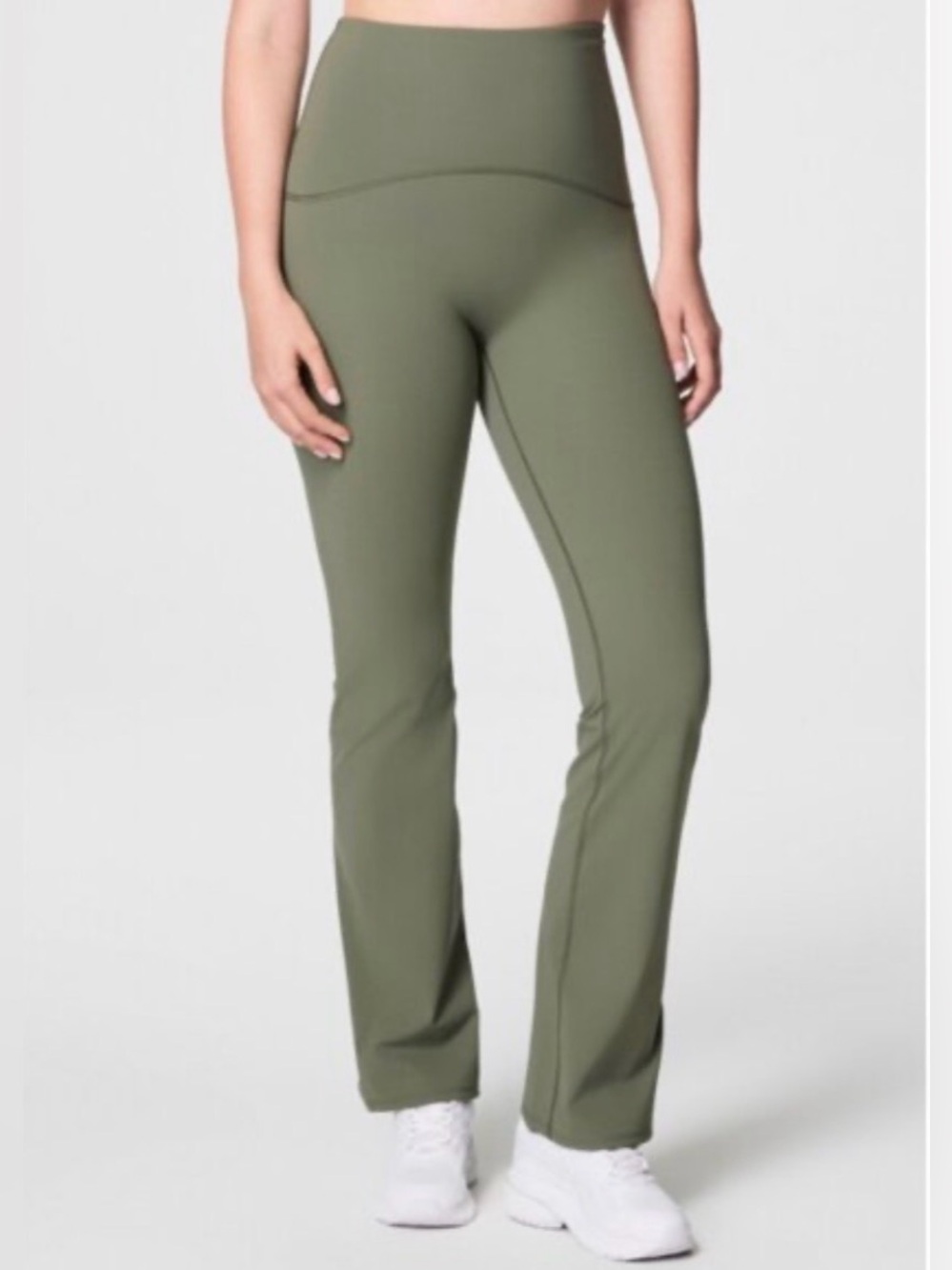SPANX High-Waisted Flare Leggings in Dark Green